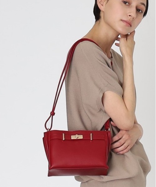 THE SHOP TK （ザ ショップ ティーケー ）の「◆ベルテッドショルダーバッグ（ショルダーバッグ・レディース・キャメル/ブラック/アイボリー/サンドベージュ/ワインレッド・00）」の5枚目の写真