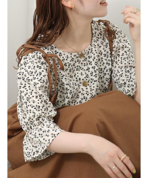 ehka sopo（エヘカソポ）の「小花柄パフスリーブブラウス（シャツ