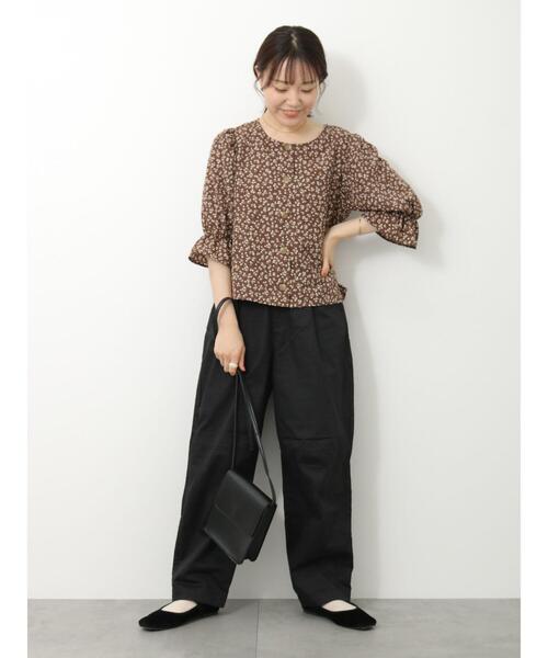 ehka sopo（エヘカソポ）の「小花柄パフスリーブブラウス（シャツ