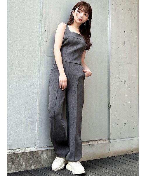 RESEXXY（リゼクシー）の「スウェットコルセットトップス【セットアップ着用可能】（スウェット・レディース・チャコールグレー/アイボリー/ブラック・FREE）」の16枚目の写真