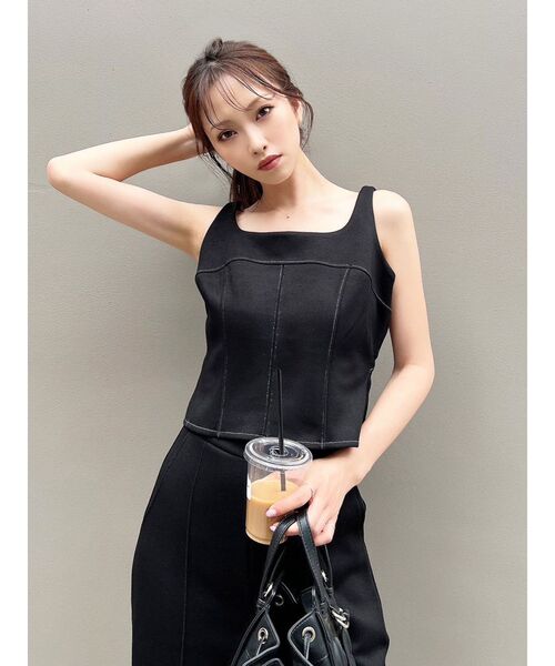 RESEXXY（リゼクシー）の「スウェットコルセットトップス【セットアップ着用可能】（スウェット・レディース・チャコールグレー/アイボリー/ブラック・FREE）」の19枚目の写真