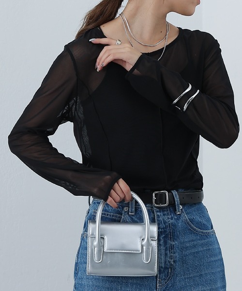 COLONY 2139（コロニートゥーワンスリーナイン）の「シアーメロー切替トップス（Tシャツ/カットソー・レディース・グリーン/グレー/ネイビー/ブラック・FREE）」の2枚目の写真