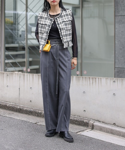 COLONY 2139（コロニートゥーワンスリーナイン）の「シアーメロー切替トップス（Tシャツ/カットソー・レディース・グリーン/グレー/ネイビー/ブラック・FREE）」の22枚目の写真