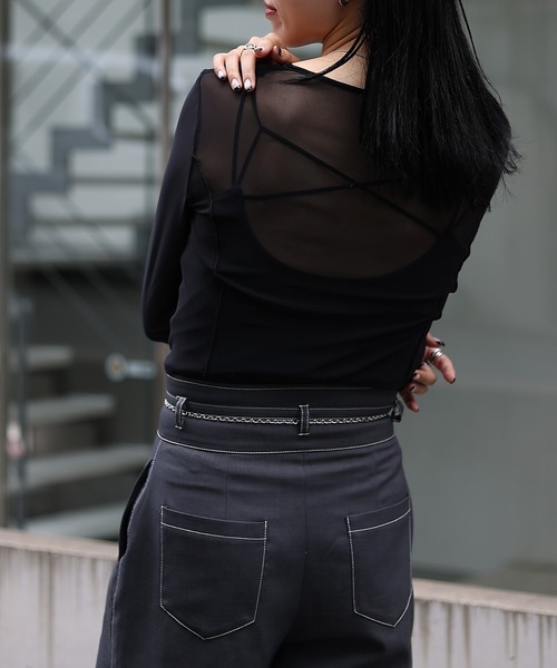 COLONY 2139（コロニートゥーワンスリーナイン）の「シアーメロー切替トップス（Tシャツ/カットソー・レディース・グリーン/グレー/ネイビー/ブラック・FREE）」の5枚目の写真