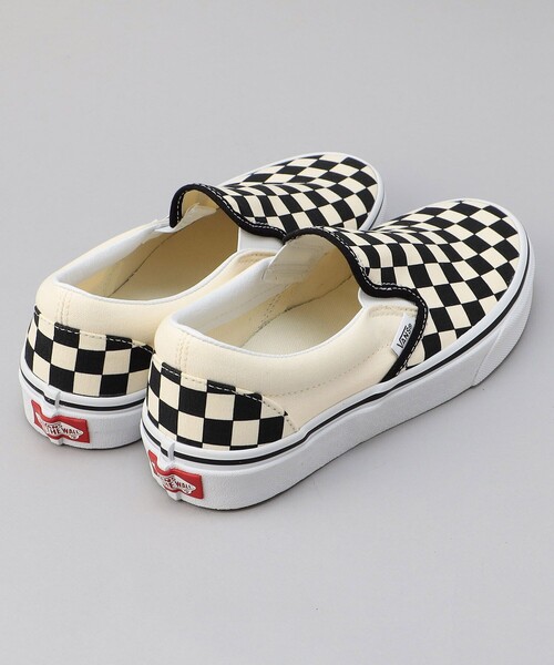 VANS(バンズ)の「VANS/ヴァンズ CLASSIC SLIP-ON/チェッカーフラッグ クラシックスリッポン(スリッポン・レディース・その他9・26.0cm/27.0cm/24.0cm/23.0cm/25.0cm/28.0cm)」の5枚目の写真