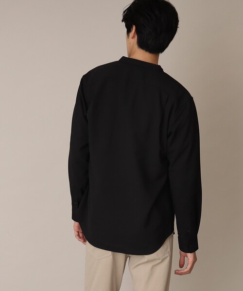 THE SHOP TK （ザ ショップ ティーケー ）の「◆【シワになりにくい/吸水速乾/洗える/イージーケア】テックリーノバンドカラーシャツ（シャツ/ブラウス・メンズ・カーキ/チャコールグレー/ブラック/オフホワイト・03/02/04）」の17枚目の写真