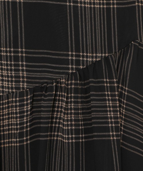 mysty woman（ミスティウーマン）の「イレギュラーヘムチェックスカート 978495（スカート・レディース・ホワイト系その他/ブラック系その他・FREE）」の13枚目の写真