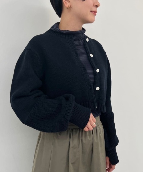 human woman(ヒューマンウーマン)の「◆ショート丈カーディガン(カーディガン/ボレロ・レディース・ブラウン/ネイビー・MEDIUM)」の19枚目の写真
