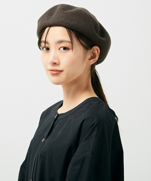 MELROSE claire(メルローズ クレール)の「【柔らかバスクベレー帽】(ハンチング/ベレー帽・レディース・ブラウン/カーキ/マスタード/グレイッシュブルー・FREE)」の1枚目の写真