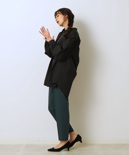 Cutie Blonde（キューティーブロンド）の「◆タックボリュームスリーブ チュニックブラウス（シャツ/ブラウス・レディース・ネイビー系2/ホワイト系/ブラック・01/03/02）」の11枚目の写真