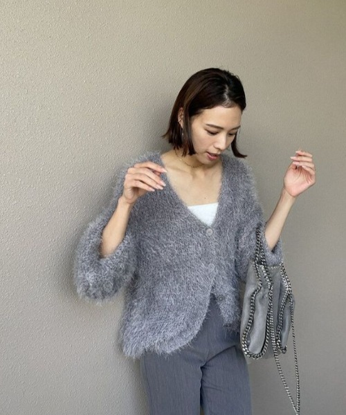 ISOOK(アイスー)の「シャギーニットカーディガン / 前後2way シャギーニット ニットカーディガン ルーズニット シャギートップス(カーディガン/ボレロ・レディース・グレー/ブラック・FREE)」の3枚目の写真