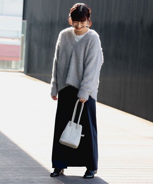 B:MING by BEAMS（ビーミングバイビームス）の「B:MING by BEAMS / ロングスリーブ Tシャツ × シャギーニット セット（ニット/セーター・レディース・ブラック/ブルー系その他2/グレー/グリーン・ONE SIZE）」の7枚目の写真