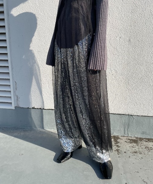 AIC.(エーアイシー)の「スパンコールストレートパンツ(その他パンツ・レディース・シルバー/ブラック・FREE)」の12枚目の写真