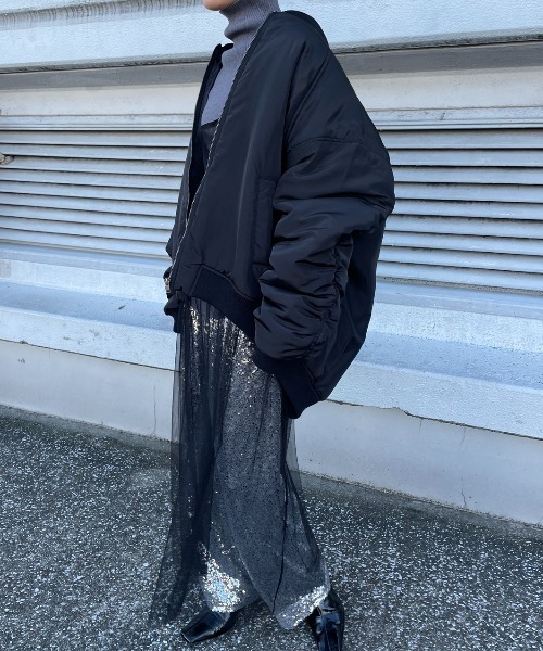 AIC.(エーアイシー)の「スパンコールストレートパンツ(その他パンツ・レディース・シルバー/ブラック・FREE)」の5枚目の写真