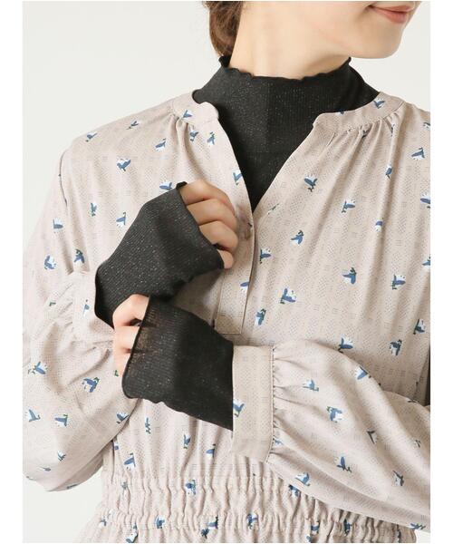 Te chichi TERRASSE（テチチテラス）の「ラメメローハイネックトップス（Tシャツ/カットソー・レディース・オフホワイト/ベージュ/ブラック・F）」の2枚目の写真