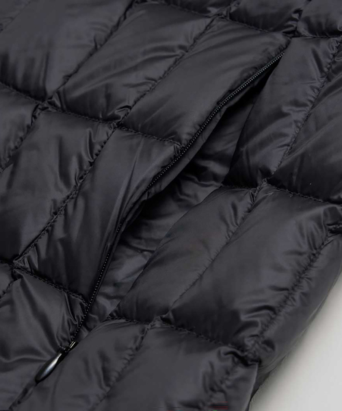 Pyrenex(ピレネックス)の「【PYRENEX / ピレネックス】SIRIUS(ダウンジャケット/コート・メンズ・ブラック/チャコールグレー/ベージュ/ライトグレー/ネイビー・LARGE/MEDIUM/SMALL/X-LARGE)」の7枚目の写真