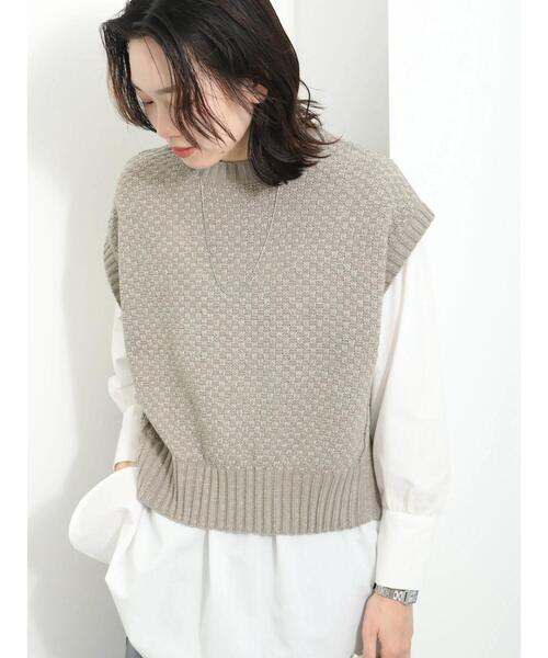 Samansa Mos2 blue（サマンサモスモスブルー）の「ミックスモールベスト（ベスト・レディース・グレー/チャコールグレー/キナリ・F）」の6枚目の写真