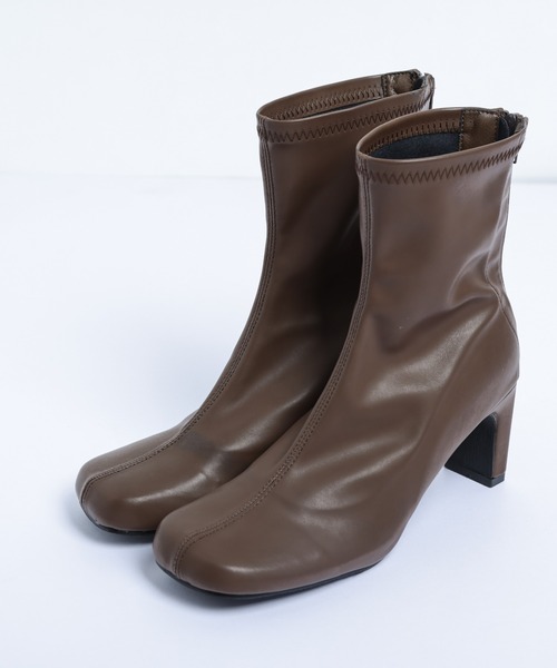 AMELY（エミリー）の「エコレザーショートブーツ（ブーツ・レディース・ブラウン/ブラック・35/36/37/38/39/40）」の7枚目の写真