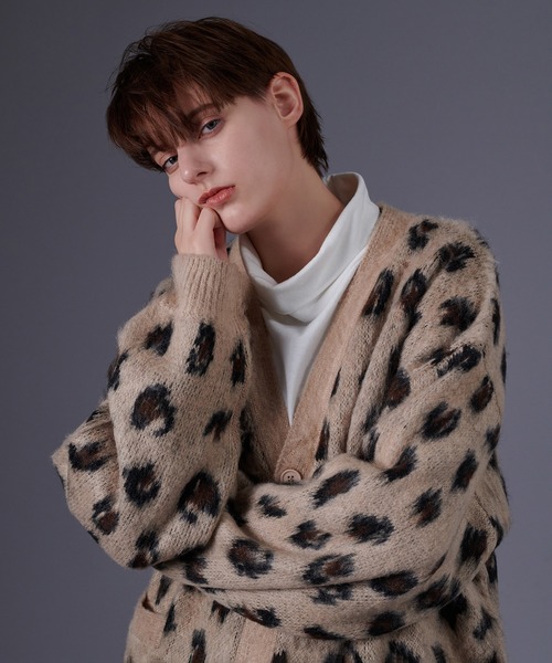 ONCILY(オンシェリー)の「LEOPARD V-NECK KNIT CARDIGAN / レオパードVネックニットカーディガン(カーディガン/ボレロ・メンズ・ブラウン/ブルー・MEDIUM/LARGE)」の13枚目の写真