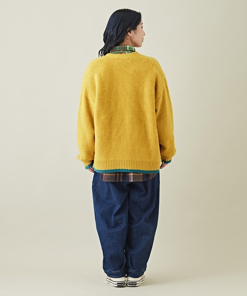 CUBE SUGAR（キューブシュガー）の「モヘアタッチジャガード無地Vネックカーディガン（カーディガン/ボレロ・レディース・マスタード/ネイビー/ホワイト/レッド/ブラック・M）」の17枚目の写真