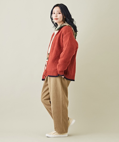 CUBE SUGAR（キューブシュガー）の「モヘアタッチジャガード無地Vネックカーディガン（カーディガン/ボレロ・レディース・マスタード/ネイビー/ホワイト/レッド/ブラック・M）」の20枚目の写真