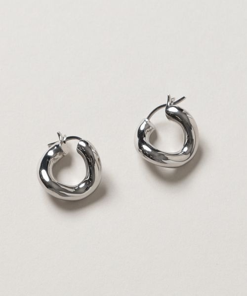 JEANASIS（ジーナシス）の「【ステンレス】ツイストフープピアス/992942（ピアス（両耳用）・レディース・シルバー/ゴールド・FREE）」の8枚目の写真