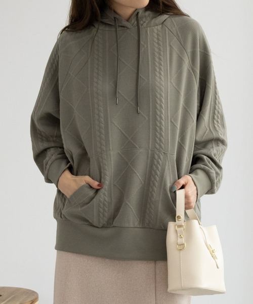 Mac-House(マックハウス)の「ふくれジャガードプルパーカー(パーカー・レディース・チャコールグレー/ライトベージュ/カーキ・L/M)」の3枚目の写真