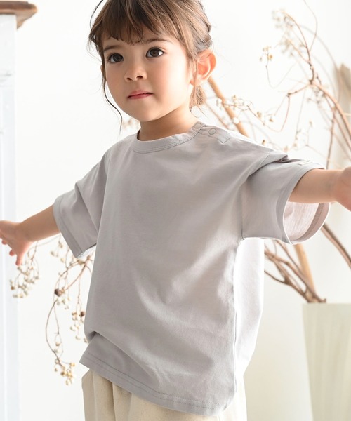 PUPPAPUPO（プッパプーポ）の「オーバーサイズ 半袖 Tシャツ（Tシャツ/カットソー・キッズ・ベージュ/ミント/ブラウン/グレー/チャコールグレー/アイボリー/グレイッシュベージュ/ベビーピンク/イエロー/ホワイト/オートミール/チャコール・80/90/100/110/120/130）」の5枚目の写真