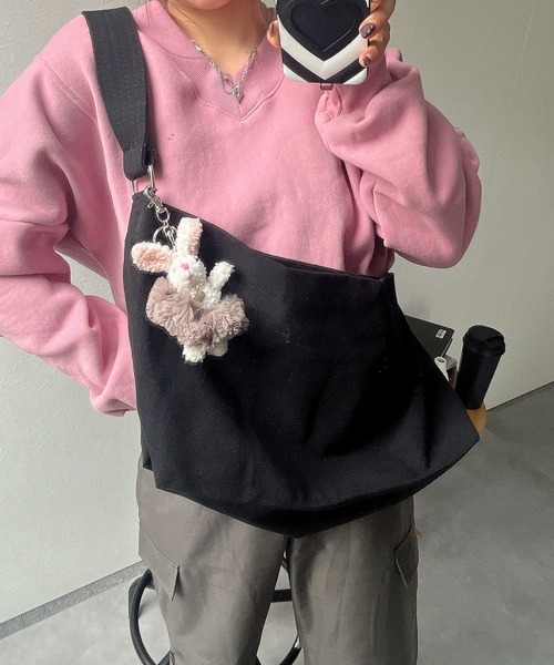 LAC-VERT(ラック・ヴェール)の「【ユニセックス】キャンバスショルダーバッグ(ショルダーバッグ・レディース・ホワイト/ブラック・FREE)」の19枚目の写真