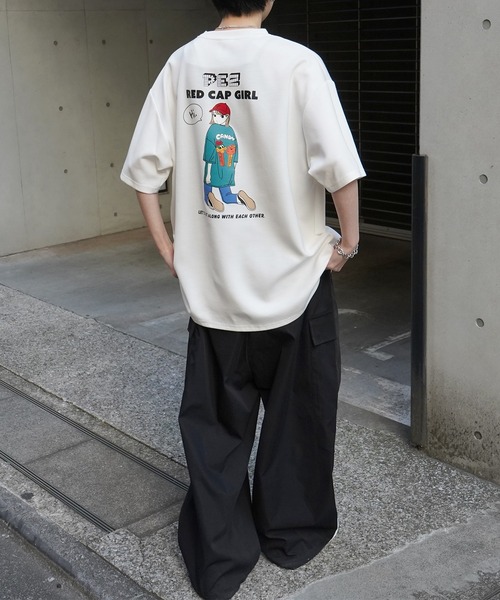 Red Cap Girl（レッドキャプガール）の「【RED CAP GIRL × PEZ】RCG×PEZコラボ フロント / バックプリント ドレープとろみ ビッグシルエットポンチTシャツ カットソー（Tシャツ/カットソー・メンズ・ホワイト/ブラック/ベージュ系その他/ブルー系その他/ブラック系その他/グレー系その他/ブルー/ホワイト系その他/ベージュ/グレー・M/L/XL）」の11枚目の写真