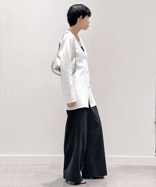 MANU ATELIER（マニュ アトリエ）の「【MANU ATELIER/マニュ アトリエ】ハーフムーンバッグ（ハンドバッグ・レディース・シルバー・FREE）」の2枚目の写真