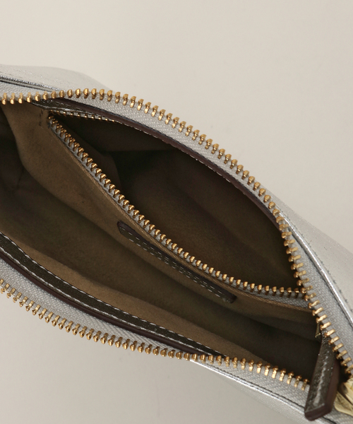 MANU ATELIER（マニュ アトリエ）の「【MANU ATELIER/マニュ アトリエ】ハーフムーンバッグ（ハンドバッグ・レディース・シルバー・FREE）」の13枚目の写真