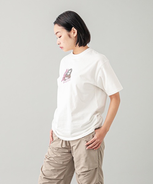 X-girl（エックスガール）の「FACE AND LOGO S/S TEE（Tシャツ/カットソー・レディース・ブラック/ホワイト/ブラウン・S/M/L/XL）」の5枚目の写真