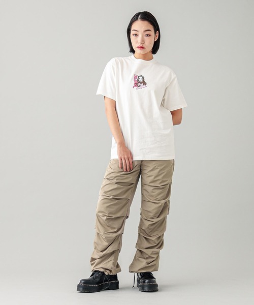 X-girl（エックスガール）の「FACE AND LOGO S/S TEE（Tシャツ/カットソー・レディース・ブラック/ホワイト/ブラウン・S/M/L/XL）」の7枚目の写真