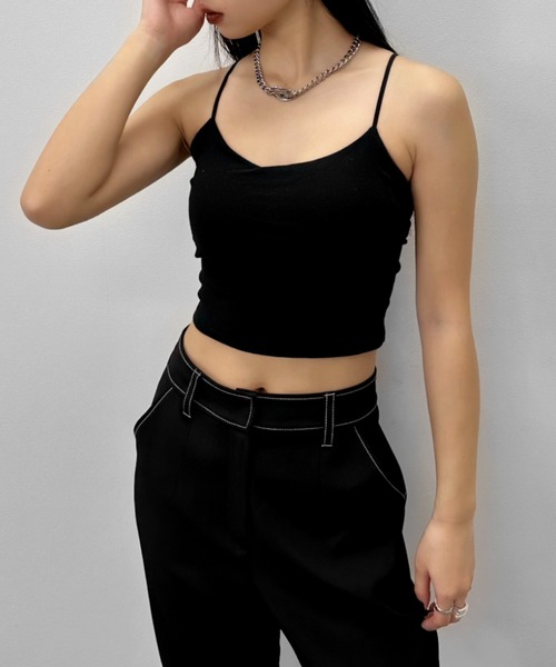 LVEU.(ラブユ.)の「【LVEU.】バックオープンキャミソール / トップス カットソー キャミソール キャミ パット カップ ブラトップ バックオープン バックデザイン インナー ブラック ホワイト(キャミソール・レディース・ホワイト/ブラック・FREE)」の3枚目の写真