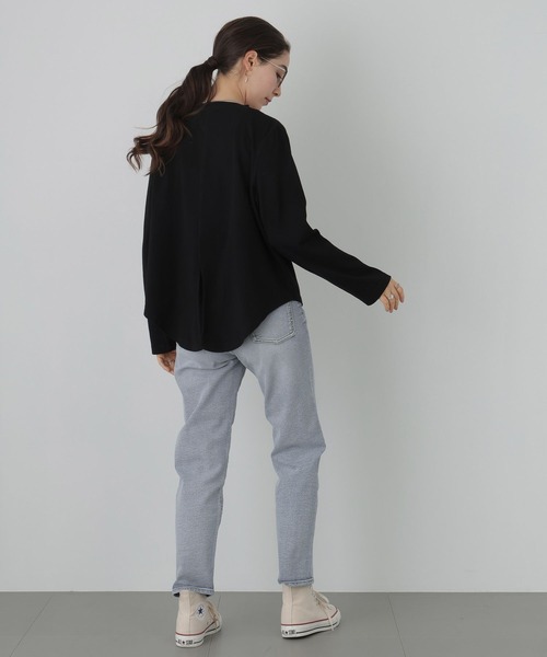 saloon(サルーン)の「SALOON(サルーン)/《再入荷》バックスリットロンT【手洗い可】長袖(Tシャツ/カットソー・レディース・ブラック/オフホワイト・FREE)」の14枚目の写真