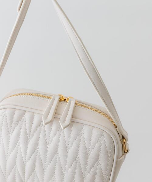 RODE SKO（ロデスコ）の「タッセル付ステッチショルダーバッグ（ショルダーバッグ・レディース・ミント/ホワイト・ONE）」の13枚目の写真