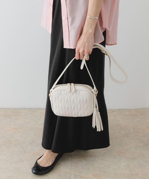 RODE SKO（ロデスコ）の「タッセル付ステッチショルダーバッグ（ショルダーバッグ・レディース・ミント/ホワイト・ONE）」の6枚目の写真