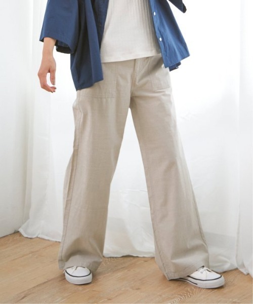 LBC(エルビーシー)の「コットンシャンブレーベーカーパンツ(その他パンツ・レディース・ネイビー/ベージュ/チャコールグレー/グレー・M/L)」の5枚目の写真