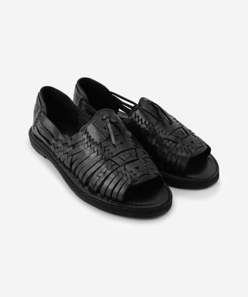 CHAMULA（チャムラ）の「CHAMULA | レザースリッポンシューズ UXMAL BLACK WOMEN（サンダル・レディース・ブラック・24/24.5）」の8枚目の写真