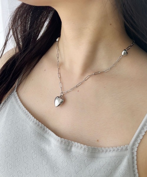 Heather(ヘザー)の「ハートチェーンネックレス 118779(ネックレス・レディース・ゴールド/シルバー・ONE SIZE)」の2枚目の写真