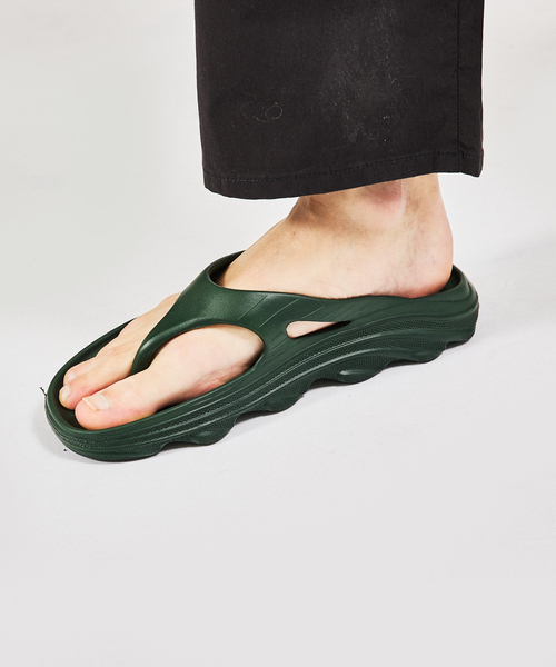 〈ダブリュー（DOUBLEU ）〉W4 RIVA/トング型/リカバリーサンダル（サンダル）｜ABAHOUSE（アバハウス）