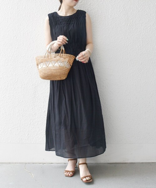 SHIPS any（シップス エニィ）の「【WEB限定】SHIPS any: ハンドスモッキング  コットン フレア ノースリーブ ワンピース（ワンピース・レディース・オレンジ/ネイビー/ブラック/ライトブルー/パープル・ONE SIZE）」の11枚目の写真