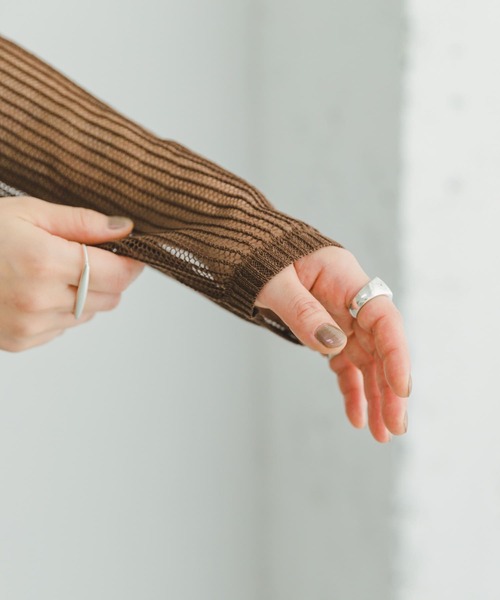 ITEMS URBANRESEARCH（アイテムズ アーバンリサーチ）の「メッシュニットプルオーバー（ニット/セーター・レディース・ブラウン/グレー系その他/ブラック・FREE）」の10枚目の写真