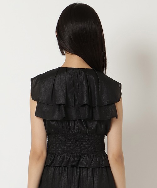 REDYAZEL(レディアゼル)の「シャイニー楊柳フリルブラウス(シャツ/ブラウス・レディース・ブラック/ピンク/グレー・FREE)」の5枚目の写真