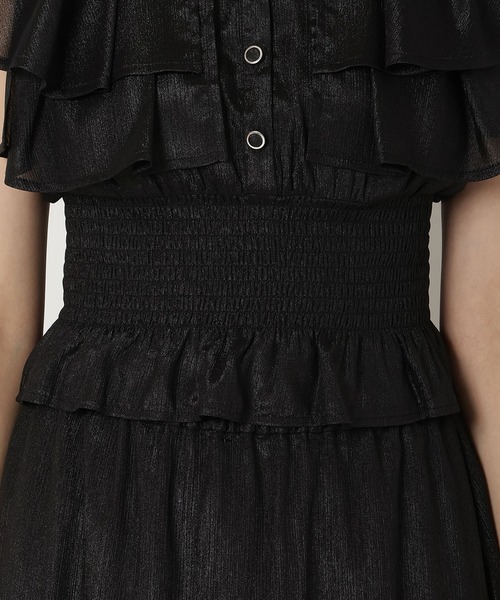 REDYAZEL(レディアゼル)の「シャイニー楊柳フリルブラウス(シャツ/ブラウス・レディース・ブラック/ピンク/グレー・FREE)」の9枚目の写真