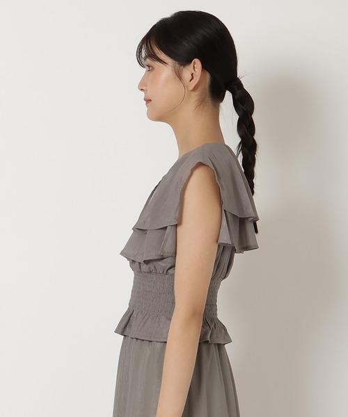 REDYAZEL(レディアゼル)の「シャイニー楊柳フリルブラウス(シャツ/ブラウス・レディース・ブラック/ピンク/グレー・FREE)」の10枚目の写真