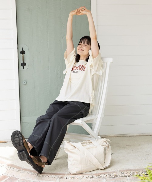 niko and...（ニコアンド）の「フリルアソートプリントTシャツ（Tシャツ/カットソー・レディース・オフホワイト/グレー/チャコール/ネイビー・MEDIUM/LARGE）」の5枚目の写真