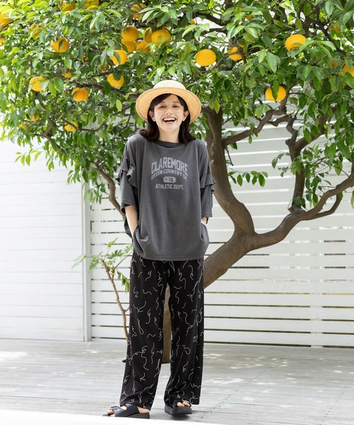 niko and...（ニコアンド）の「フリルアソートプリントTシャツ（Tシャツ/カットソー・レディース・オフホワイト/グレー/チャコール/ネイビー・MEDIUM/LARGE）」の14枚目の写真