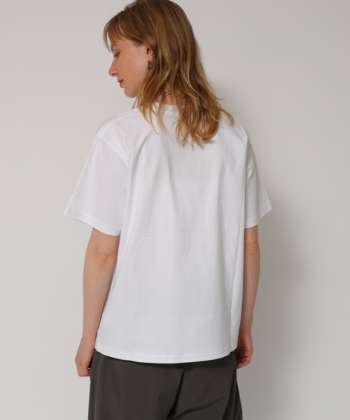 CADUNE（カデュネ）の「箔ロゴTシャツ（Tシャツ/カットソー